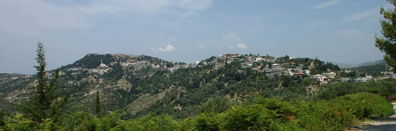 Fshati Kaninë nën kala