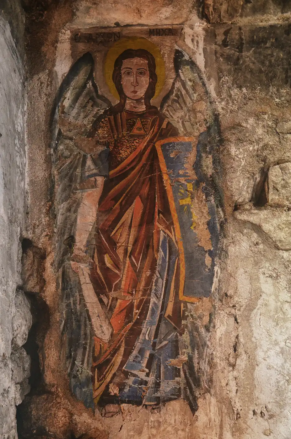 Pikturë murale brenda Kishës së Marmiroit