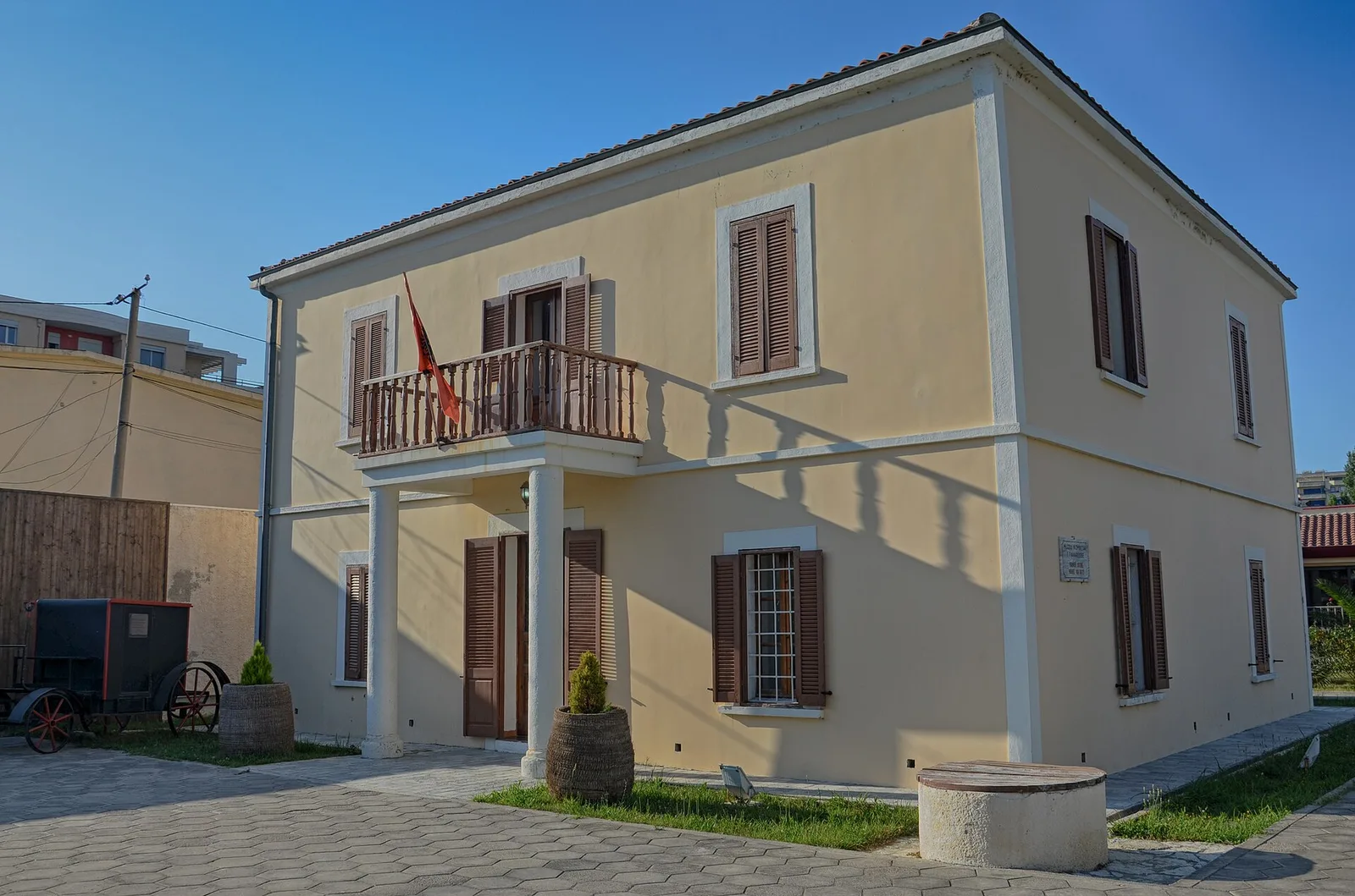 Muzeu Kombëtar i Pavarësisë në Vlorë, godina ku punoi qeveria e parë shqiptare